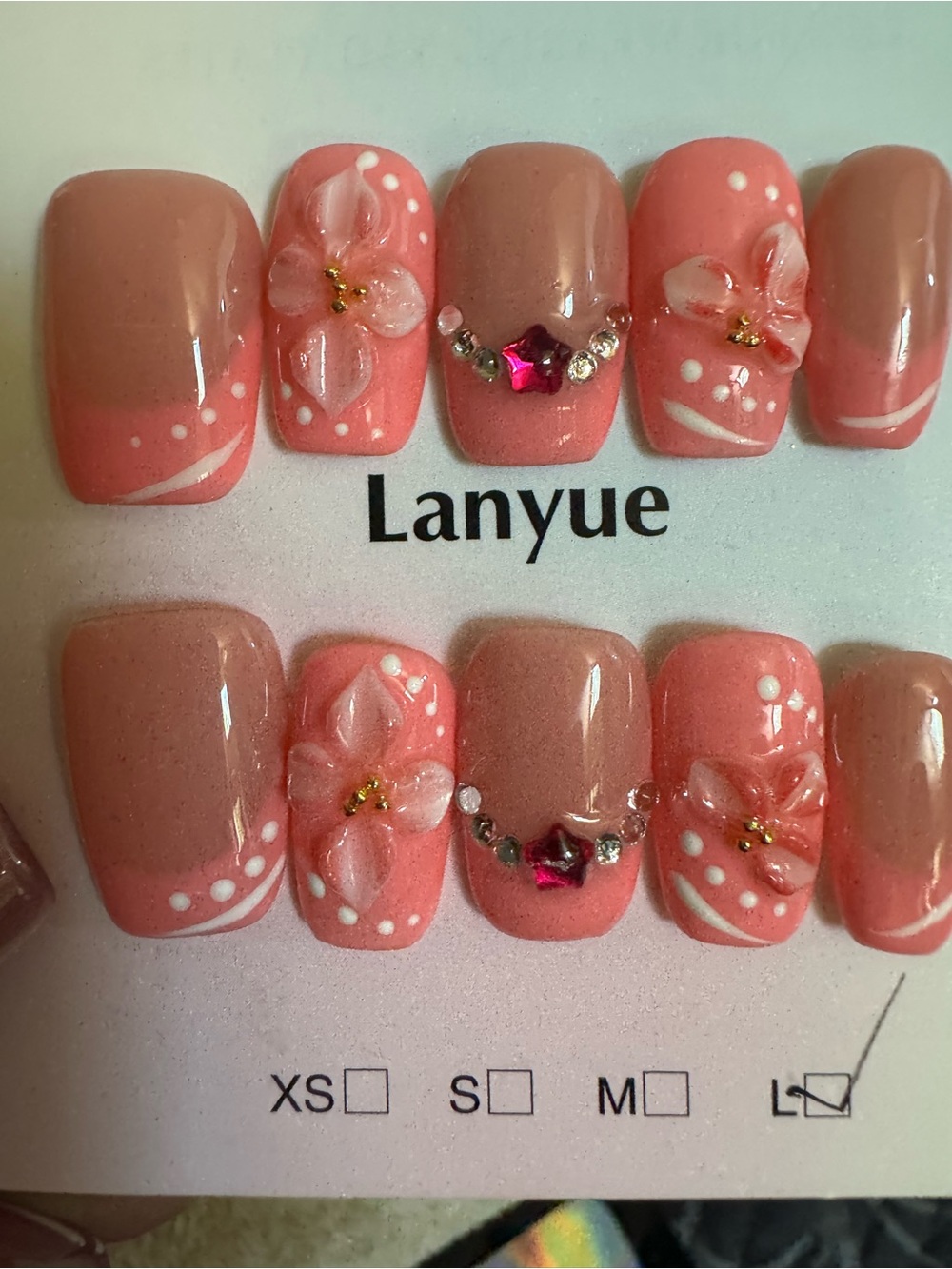 Pink Nude 3D Floral Press-On Nails Rhinestone (Short Squoval)